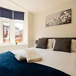 Westbourne House By Horizon *