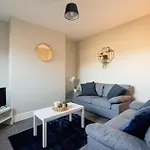 Westbourne House By Horizon South Bank