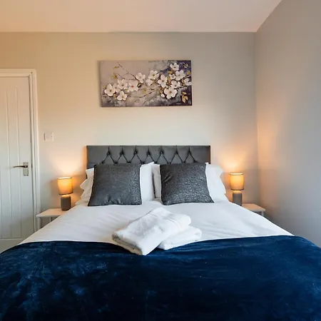 Westbourne House By Horizon South Bank