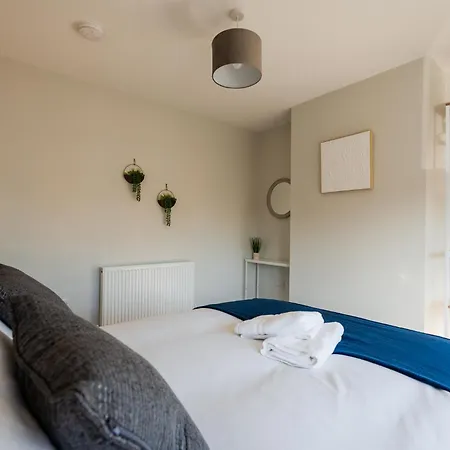 Westbourne House By Horizon *