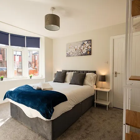 Holiday home Westbourne House By Horizon