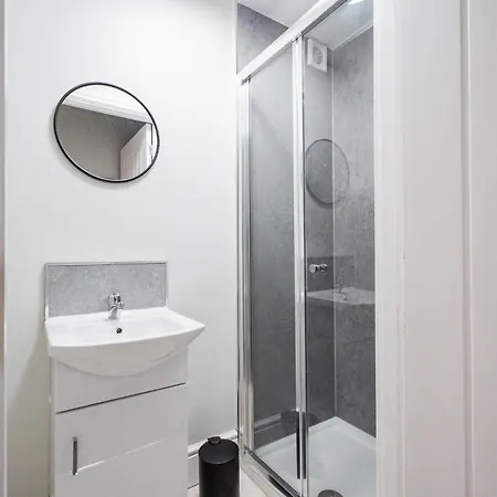 Westbourne House By Horizon * South Bank